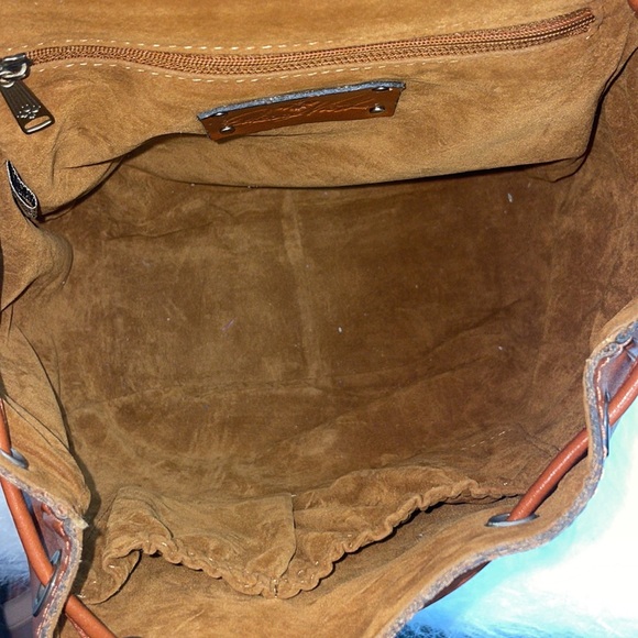 Patricia Nash ‘Itala’ Saddle Sling backpack - Picture 13 of 15